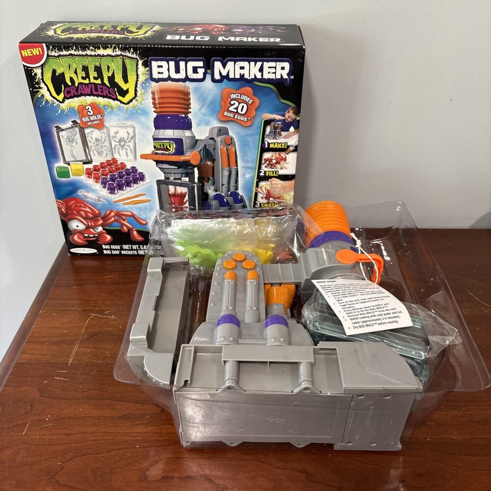 BRAND NEW 2011 Creepy Crawlers Bug Maker by Jakks Pacific 31687 Open box